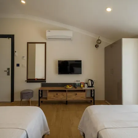 Tanrise Aparthotel